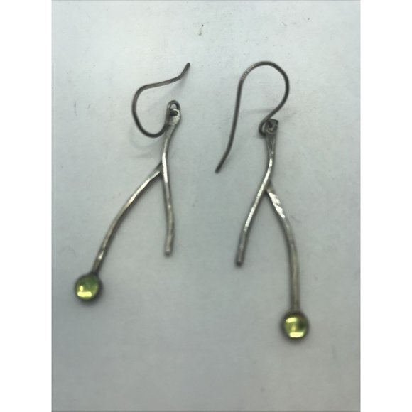 artisan Sterling Silver Wishbone style‎ Green glass Drop EARRINGS Unmarked - Picture 2 of 5